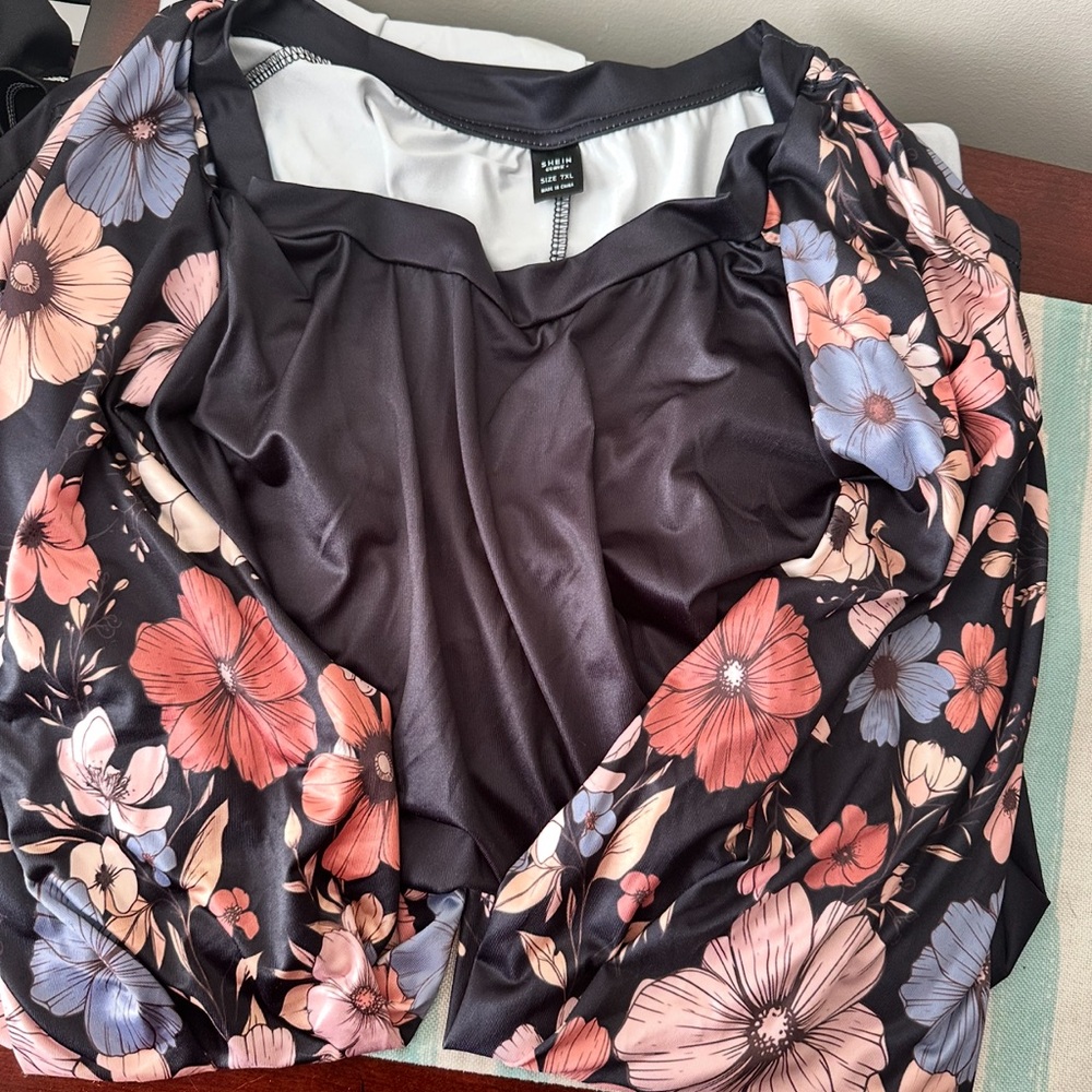 SHEIN Black Floral Blouse